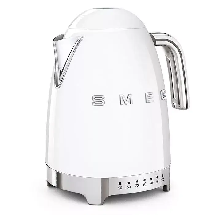 SMEG VÍZFORRALÓ, 50-es évek retro design, állítható vízhőfok, 1,7 liter, 2400 W, fehér Biztonságos vásárlás
