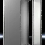 Rittal VX25 8004.000 Álló fém szekrény, teli ajtóval, 2 ajtós, 2000x1000x400, IP55, szerelőlappal, sorolható (Rittal 8004000) Prémium