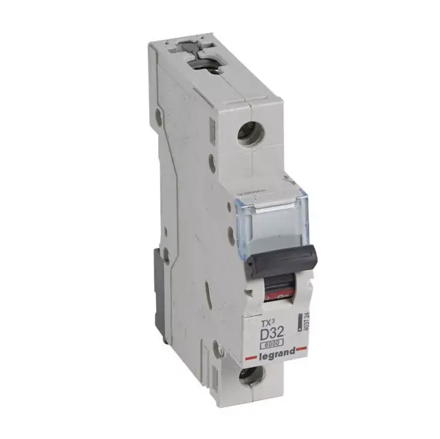 Legrand 403724 TX3 Kismegszakító. 1P, 32A, D karakterisztika, 6kA Újdonság