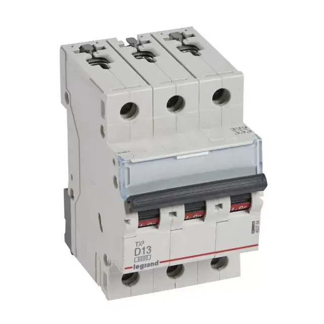 Legrand 403754 TX3 Kismegszakító. 3P, 13A, D karakterisztika, 6kA Szuper akció