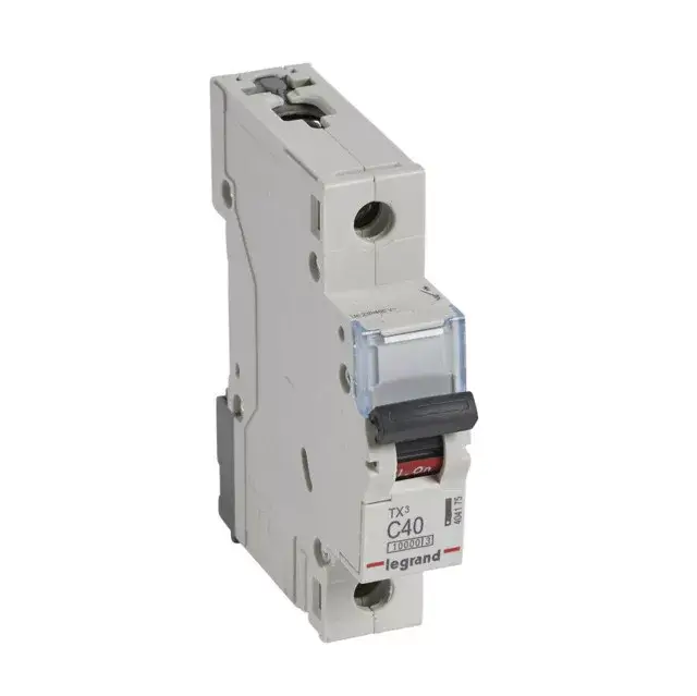 Legrand 404175 TX3 Kismegszakító. 1P, 40A, C karakterisztika, 10kA Kedvezmény