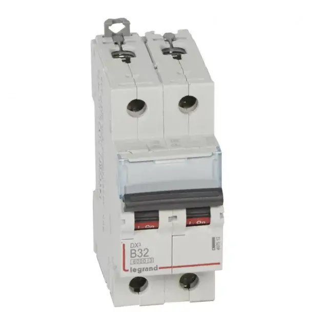 Legrand 407512 DX3 Kismegszakító. 2P, 32A, B karakterisztika, 6kA Prémium