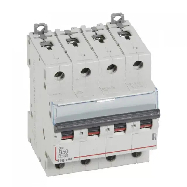 Legkelendőbb Legrand 407629 DX3 Kismegszakító. 4P, 50A, B karakterisztika, 6kA