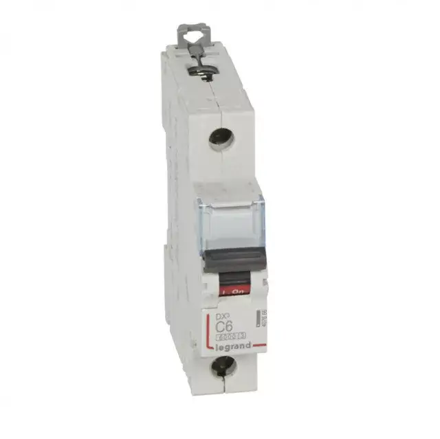 Legrand 407666 DX3 Kismegszakító. 1P, 6A, C karakterisztika, 6kA Exkluzív ajánlat