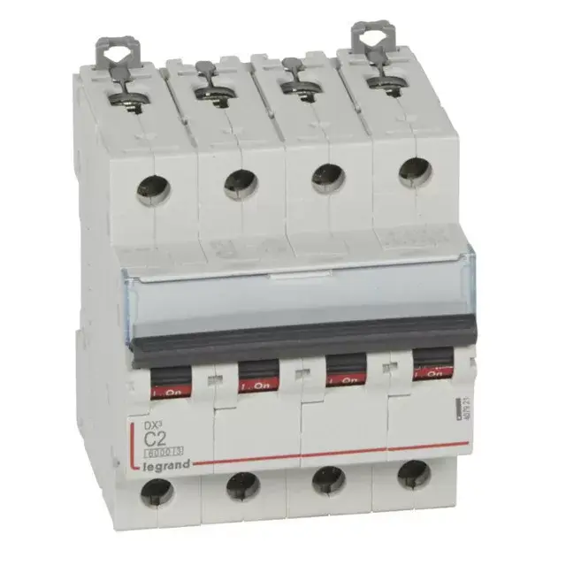 Legrand 407921 DX3 Kismegszakító. 4P, 2A, C karakterisztika, 6kA Szuper akció