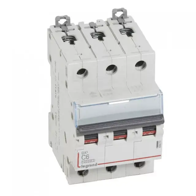 Legrand 409251 DX3 Kismegszakító. 3P, 6A, C karakterisztika, 10kA Prémium