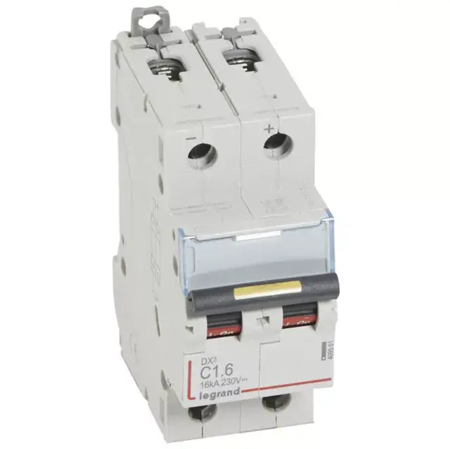 Legrand 409561 DX3-DC Kismegszakító. 2P, 1,6A, karakterisztika, 16kA Kedvezmény