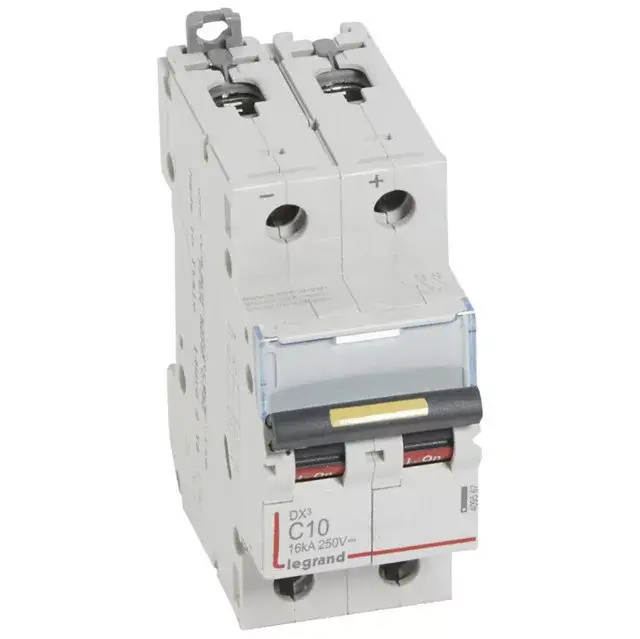 Legrand 409567 DX3-DC Kismegszakító. 2P, 10A, karakterisztika, 16kA Szezonális akció