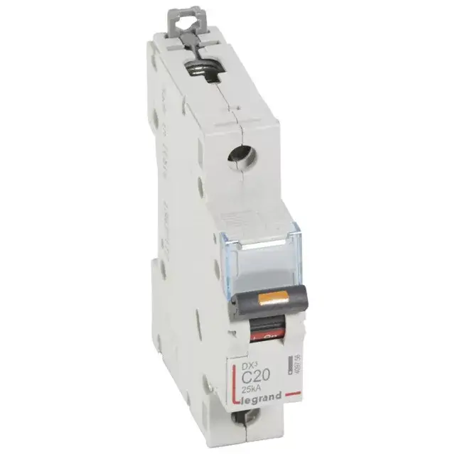Legrand 409756 DX3 Kismegszakító. 1P, 20A, C karakterisztika, 25kA Kedvezményes ár