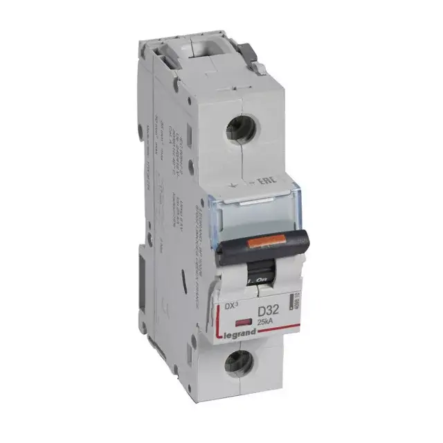 Legrand 409810 DX3 Kismegszakító. 1P, 32A, D karakterisztika, 25kA Legkelendőbb