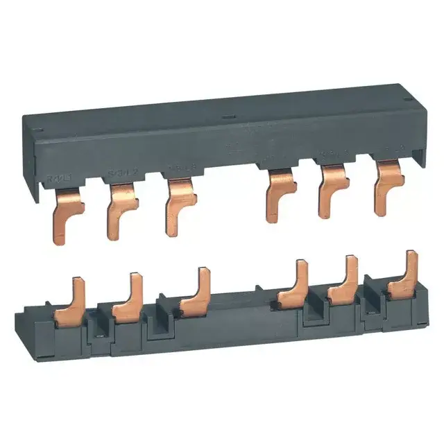 Legrand 416885 CTX3 összekötő készlet CTX3 100 3P ( Legrand 416885 ) Nézd meg most