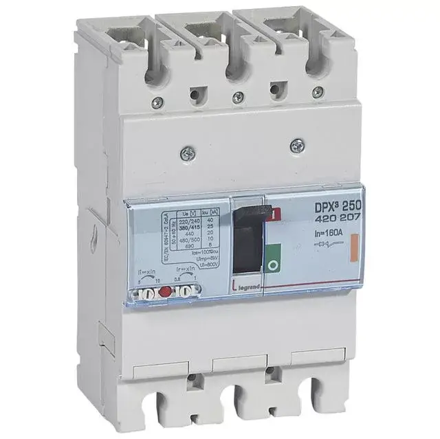 Rendeld meg most Legrand 420207 DPX3 250 160A 3P termikus mágneses 25kA kompakt megszakító ( Legrand 420207 )