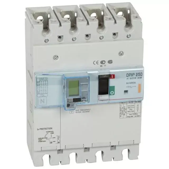Biztonságos fizetés Legrand 420329 DPX3 250 250A 4P+ÁVK S2 25kA kombinált ávk ( Legrand 420329 )