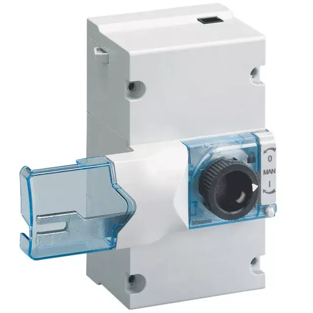 Árcsökkenés Legrand 421060 DPX3 oldalsó motor 24 - 230V~= ( Legrand 421060 )