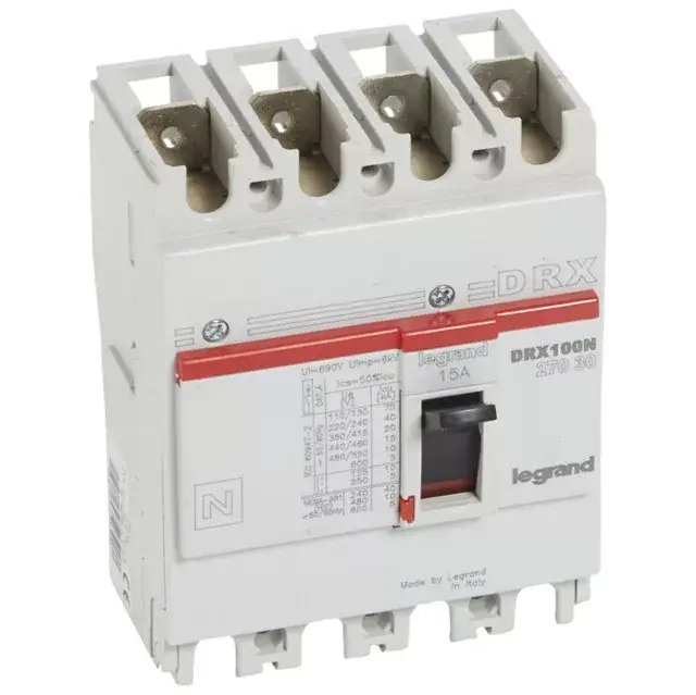 Különleges ajánlat Legrand 027030 DRX100 4P 20 kA 15A t.m. kompakt megszakító ( Legrand 027030 )