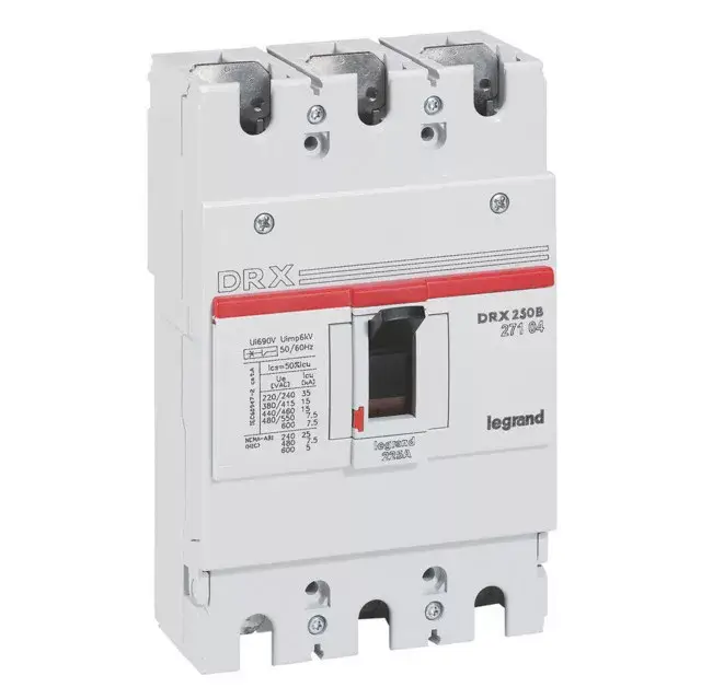 Legkelendőbb Legrand 027104 DRX250 3P 18 kA 225A t.m. kompakt megszakító ( Legrand 027104 )