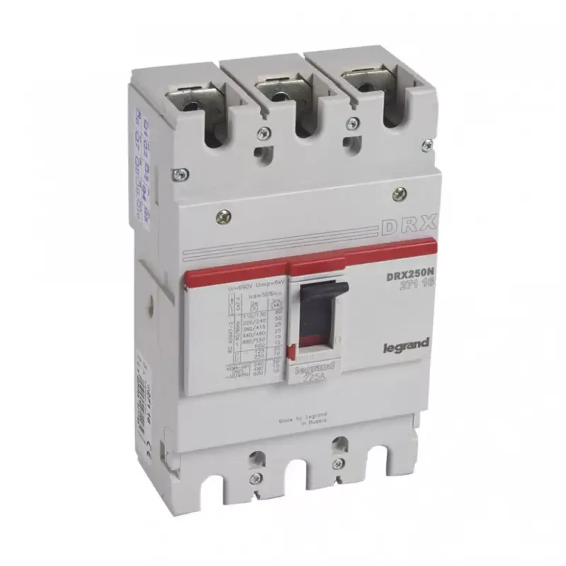 Legrand 027116 DRX250 3P 25 kA 225A t.m. kompakt megszakító ( Legrand 027116 ) Bestseller