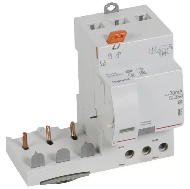 Azonnali szállítás Legrand410486 DX3 áramvédő relé 3P 400V~ Hpi 63A 30mA ( Legrand410486 )