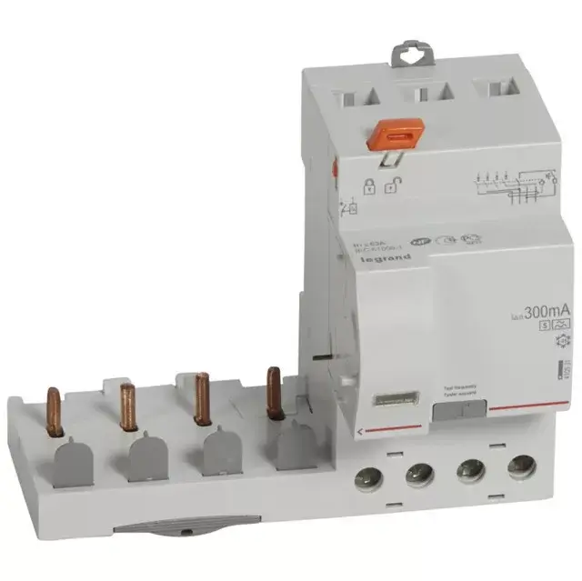 Rendeld meg most Legrand 410531 DX3 áramvédő relé 4P 400V~ A-S 63A 300mA ( Legrand 410531 )