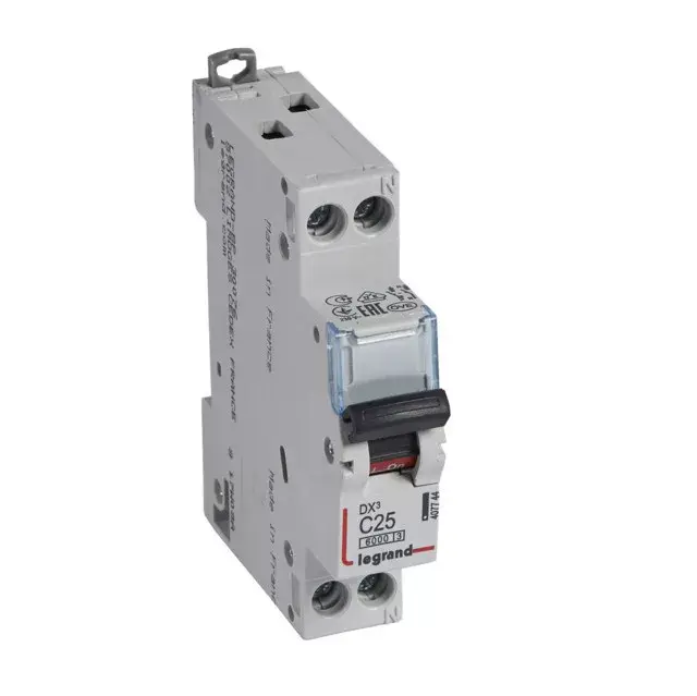 Kedvezményes ár Legrand 407744 DX3 kismegszakító 1P+N C25 6000A/10kA ( Legrand 407744 )