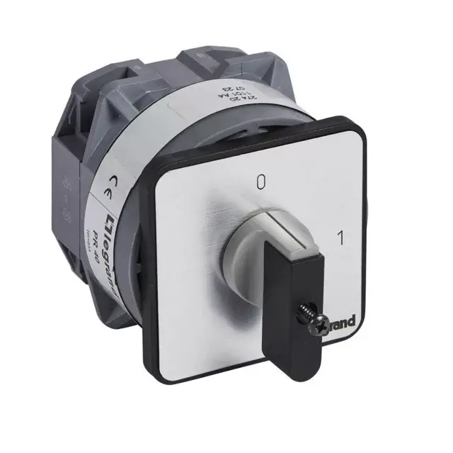 Legrand 027420 Görgős kapcsoló 1P 50A PR40 0-1 ( Legrand 027420 ) Szuper ajánlat