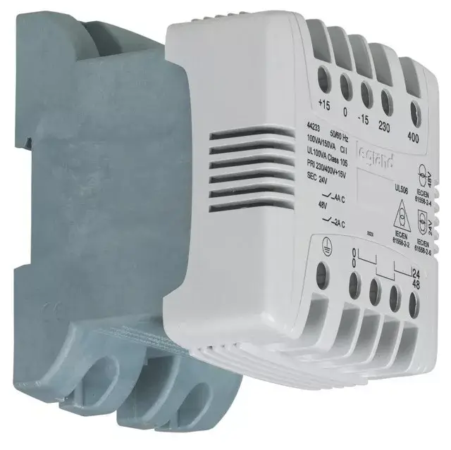 Legkelendőbb Legrand 044233 vez. és bizt./lev. transzformátor 230-400V / 24-48V 100VA ( Legrand 044233 )