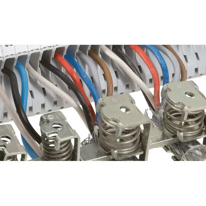Vedd meg online Legrand 037531 Viking3 kapocskengyel 4-13,5 mm kábelátmérő ( Legrand 037531 )