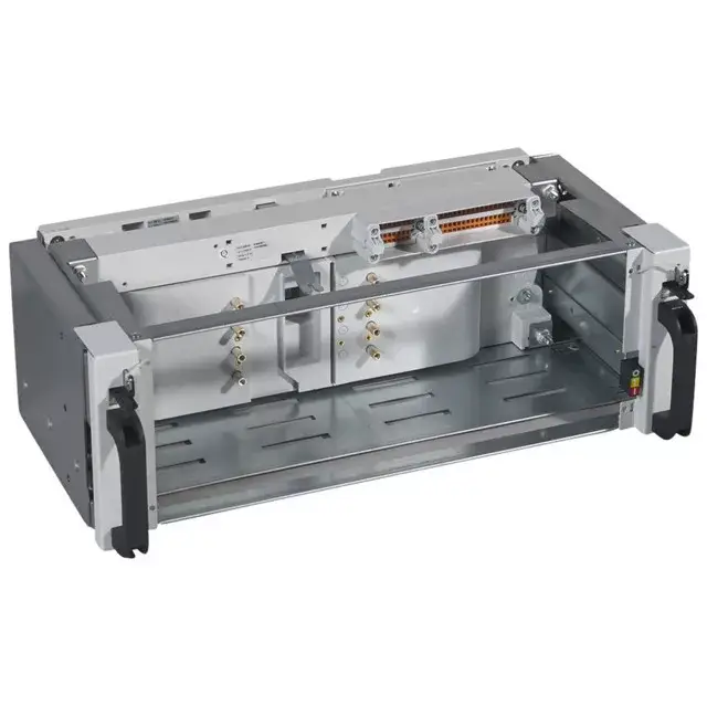 Kiárusítás Legrand 404651 VX3-IS 333 foglalat DPX3 160 4P készülékhez áramvédővel ( Legrand 404651 )