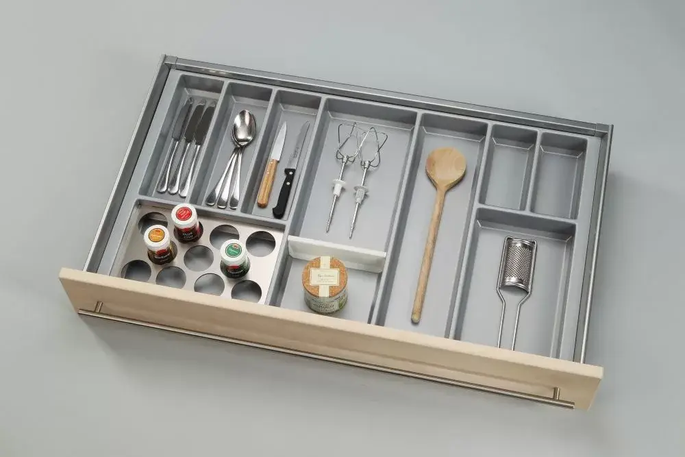 Különleges ajánlat Evőeszköztartó Move 60 (516 x 474 mm) fehér