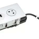 K- LEGRAND Disq'In 1x 230V + 1x USB A/C, bílá/bílá Szuper akció