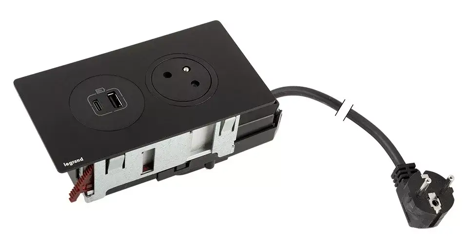 K- LEGRAND Disq'In 1x 230V + 1x USB A/C, černá/černá Legnépszerűbb
