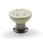 Kiárusítás TULIP Bútorgomb Country ófekete/porcelán bézs