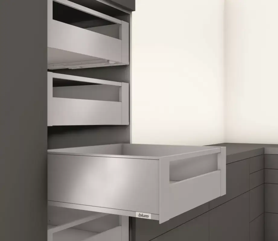 Szuper akció K-BLUM Legrabox C Pure 300 mm/40 kg, Blumotion/TOB, fehér SW-M, belső, reling