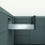 K-BLUM Legrabox M 500 mm/40 kg,fehér,csavar+csúszásgátló betétAgo-Fibre 80(722x4 Szezonális akció
