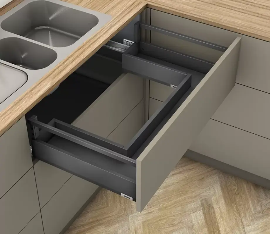 K-BLUM Merivobox E korlát 600 mm/70 kg, Orion szürke, Inserta, mosogató Expressz szállítás