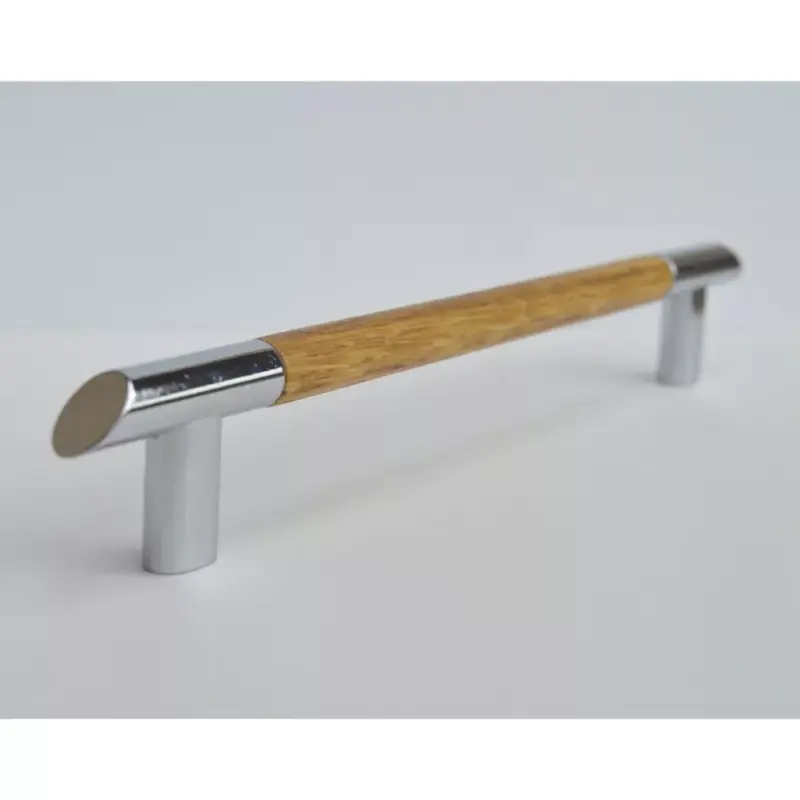 Fém-fa bútorfogantyú, tölgy - króm kombinációjú, 160 mm furattávval Olcsóbb