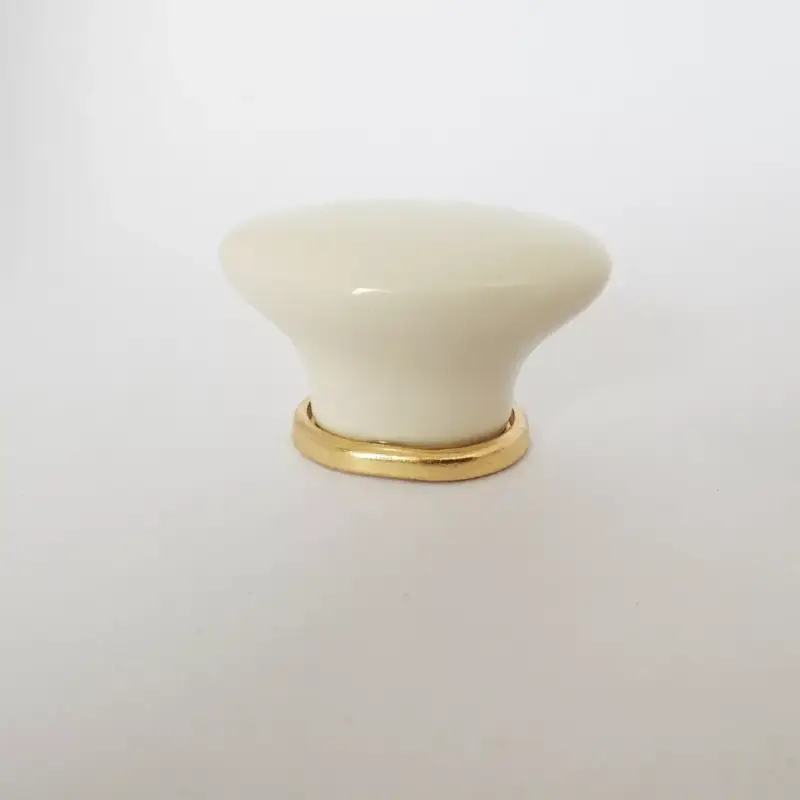 Legjobb ár Fém-porcelán bútorgomb, ovális, elefántcsont színű, arany talprésszel