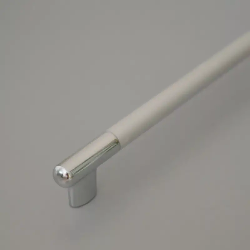 Újdonság Fém bútorfogantyú, matt króm – fényes króm végekkel, 352 mm furattávval