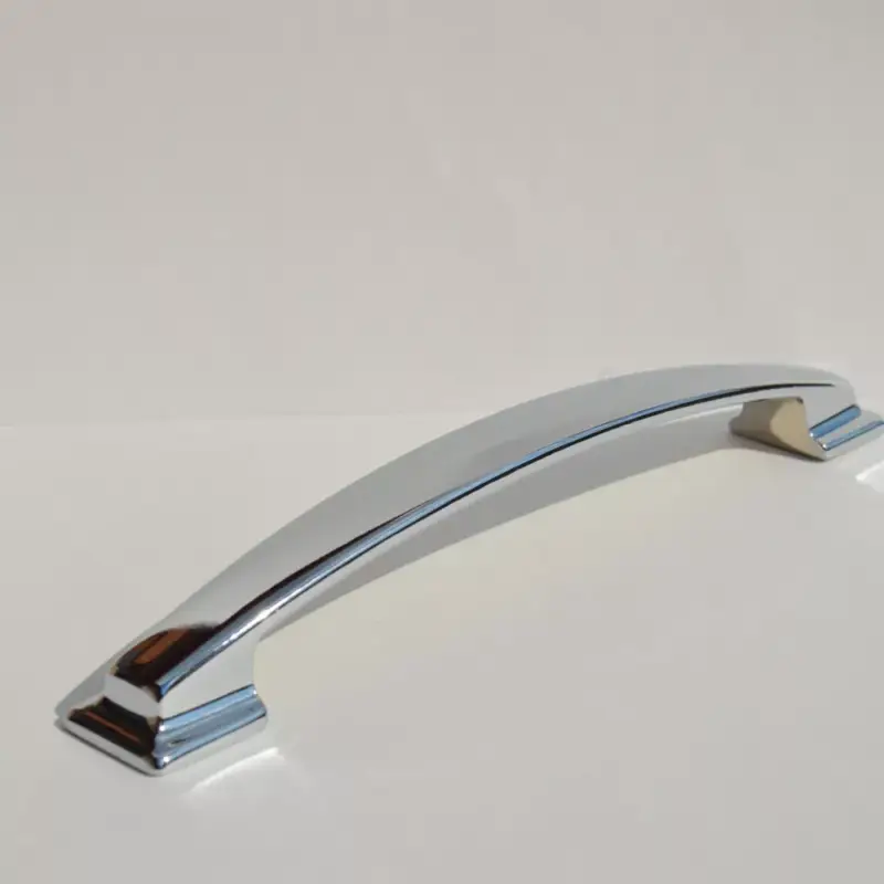 Fém bútorfogantyú, szögletes, króm színű, 160 mm furattávval Különleges ajánlat