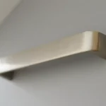 308974Csiszolt Nikkel, fém bútorfogantyú 96 mm Csak ma