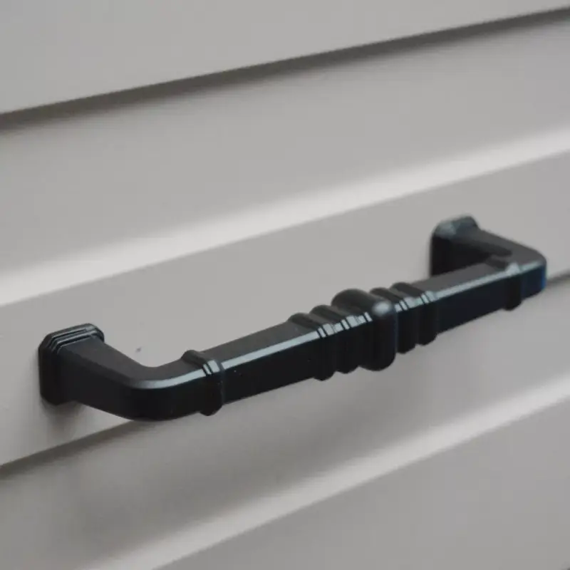 KT012Matt fekete fogantyú, 128 mm furattávolság Biztonságos fizetés
