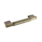 TRIUMPH antik bronz, Fém, Modern bútorfogantyú, 160 / 192 mm furattávolság Ne maradj le