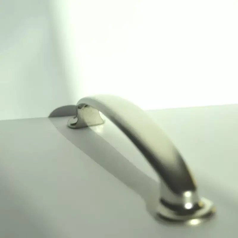 Möbelgriff aus Metall, Farbe Nickel matt, Bohrung 160 MM Vedd meg online