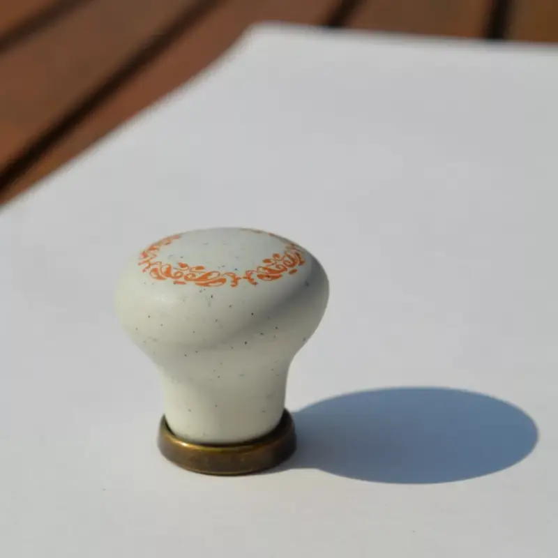 Möbelknopf aus Porzellan in Off-White Kedvezményes ár