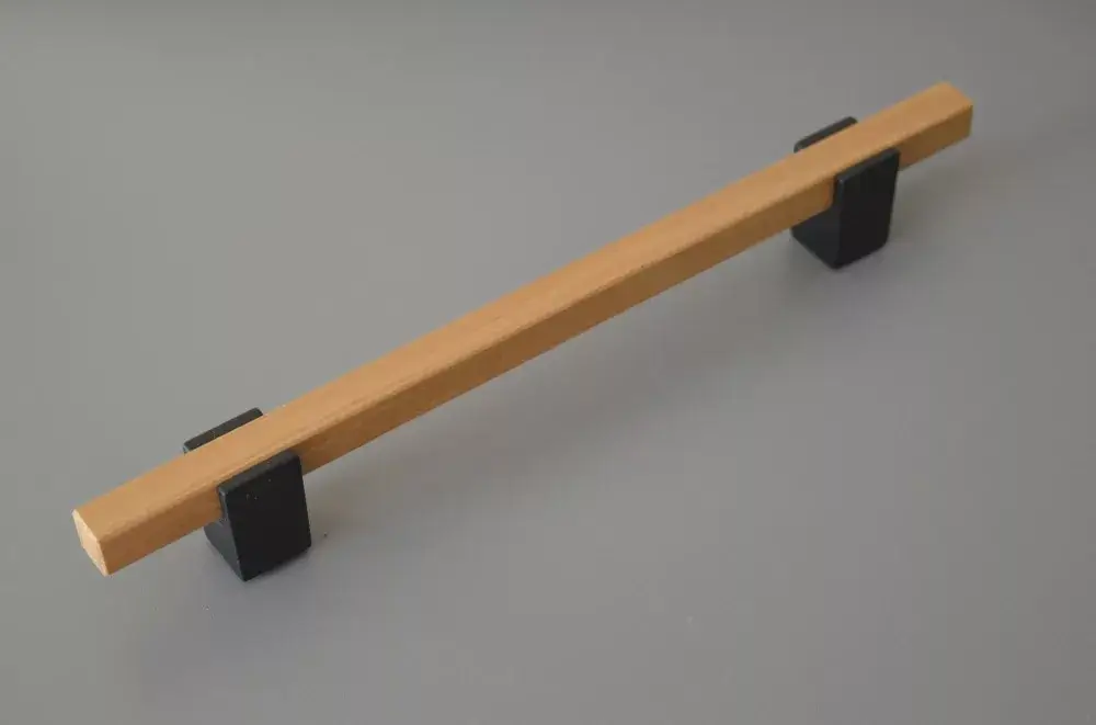 Árengedmény Mattschwarzes Metall - Eiche lackiert, 192 mm Bohrungsabstand