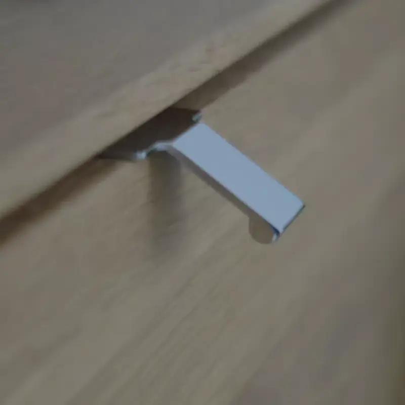 Kiárusítás Metall-Möbelgriff, kantenmontierbar, hochglanzverchromt, 32 mm Lochabstand