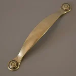 Vedd meg online IRIS antike Bronze, Möbelgriff aus Metall