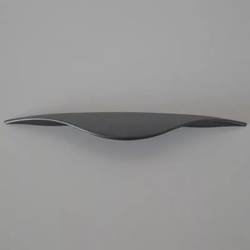 Möbelgriff aus Metall, strukturiert schwarz, mit 128 mm BA Legnépszerűbb