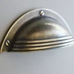 Möbelgriff aus Metall, antik vernickelt Biztonságos vásárlás