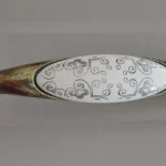 Szuper akció Porzellan-Metall-Möbelgriff, bronze- goldmotiv, Bohrung 96 mm